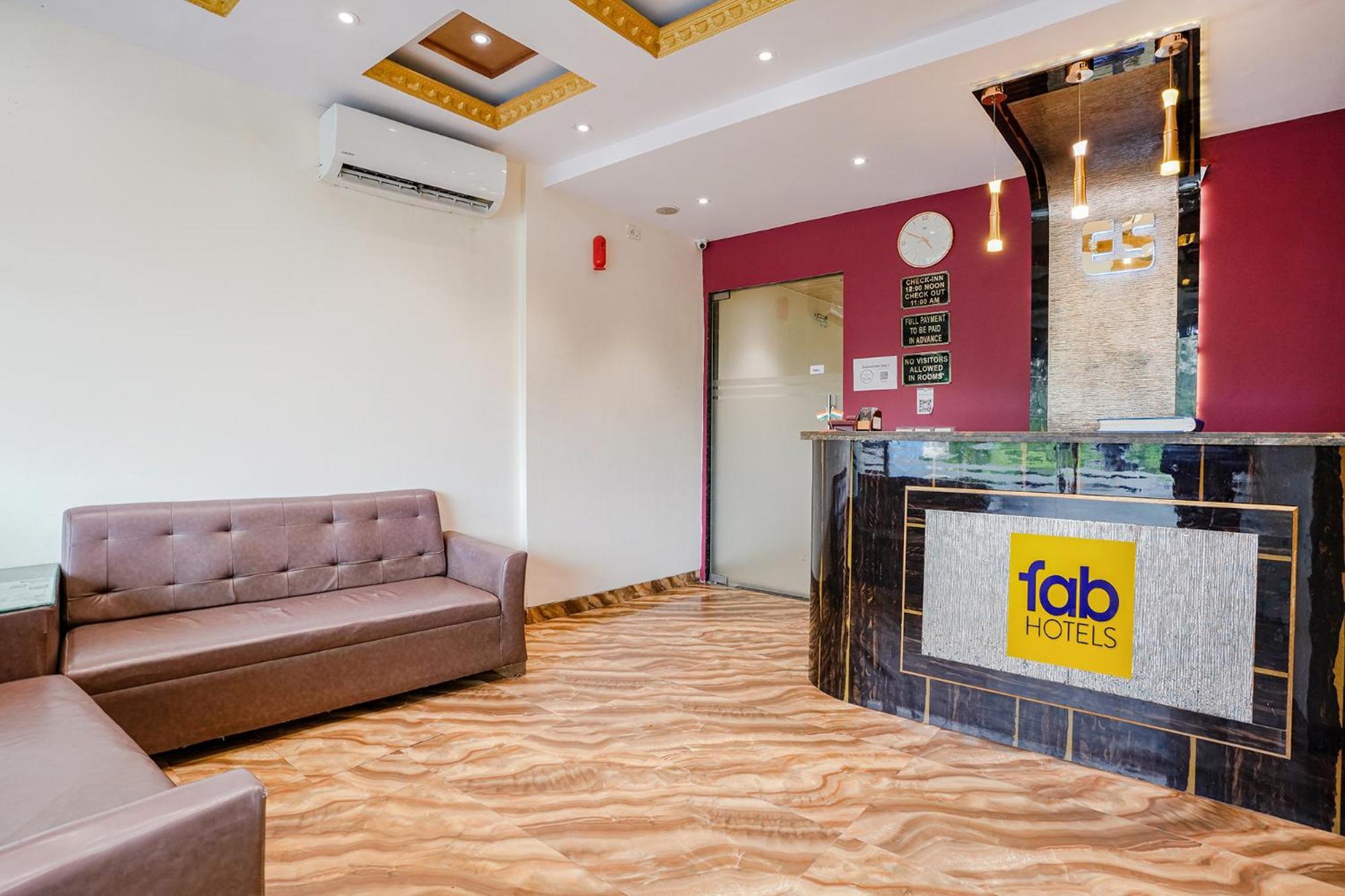 Fabexpress Embassy Suites - Nr Bkc Mumbai Exterior foto